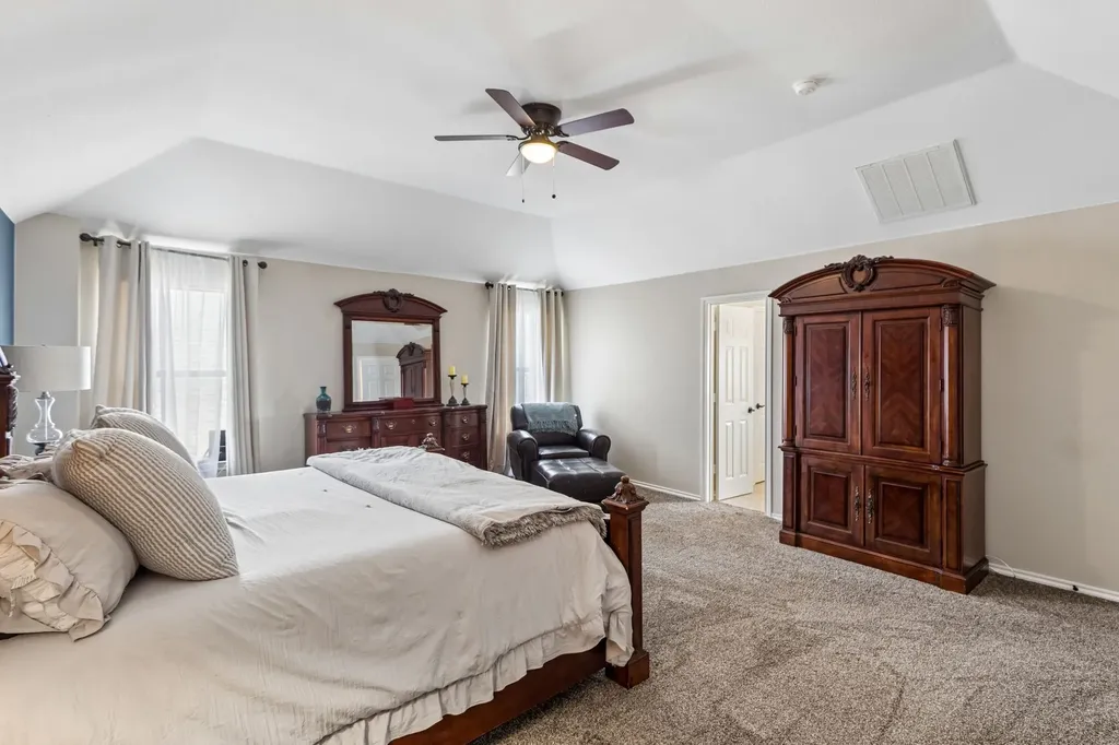 2813 Flint Rock Drive Fort Worth TX 76131