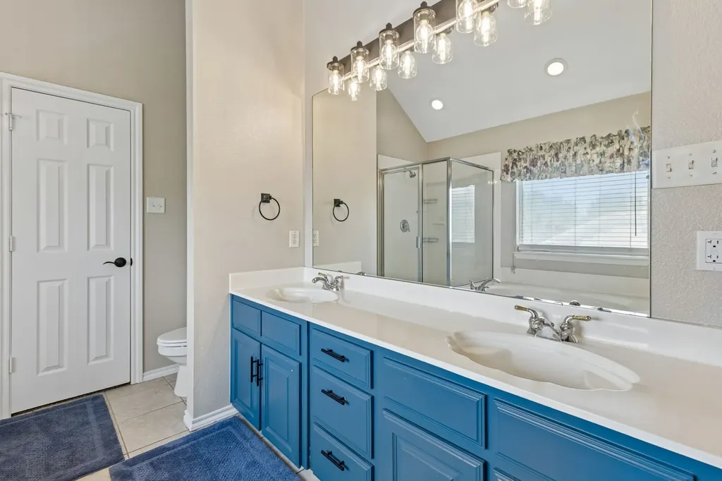 2813 Flint Rock Drive Fort Worth TX 76131