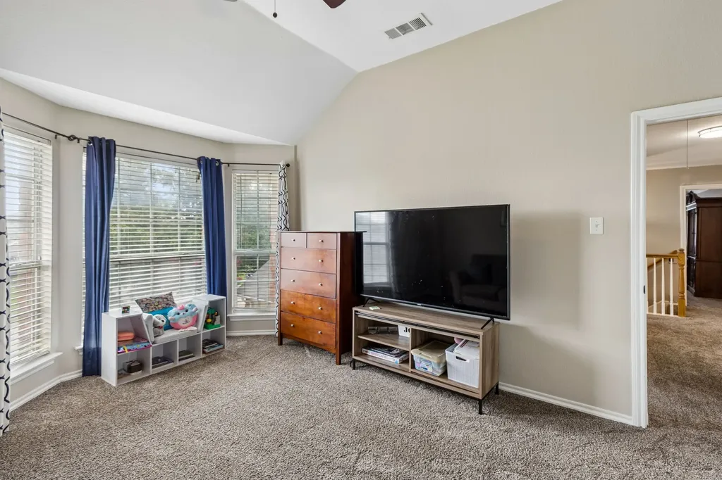 2813 Flint Rock Drive Fort Worth TX 76131