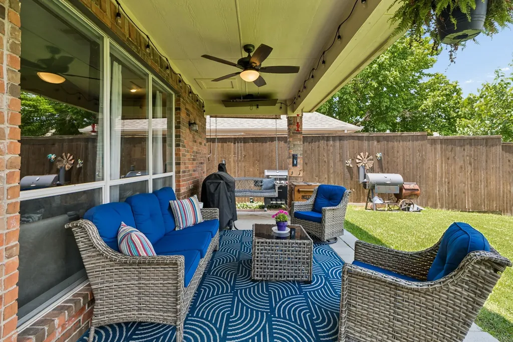 2813 Flint Rock Drive Fort Worth TX 76131