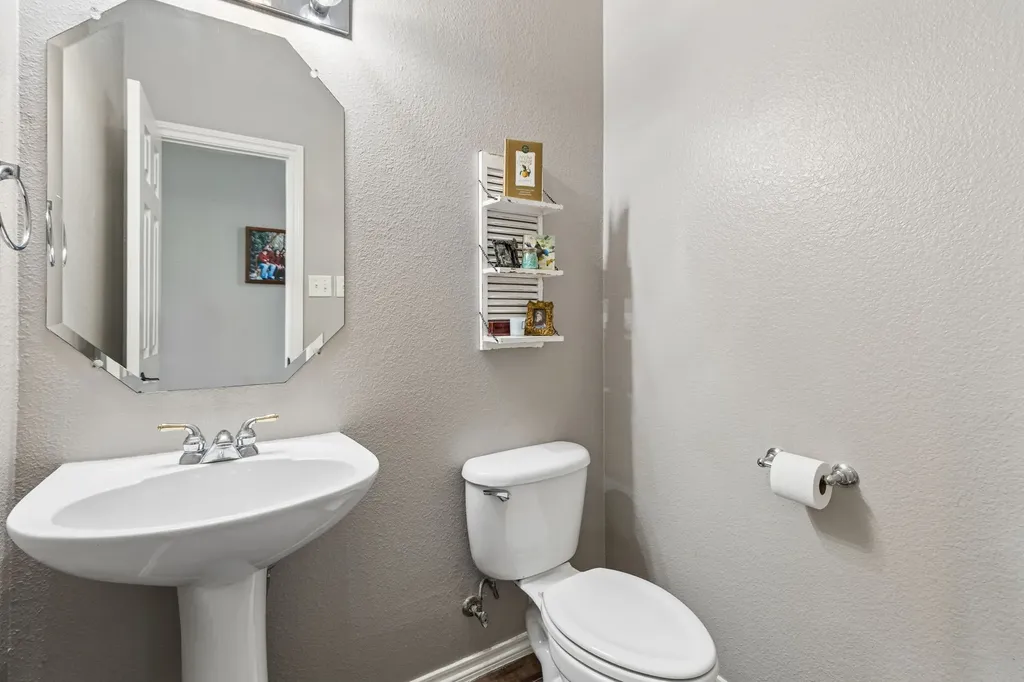 2813 Flint Rock Drive Fort Worth TX 76131