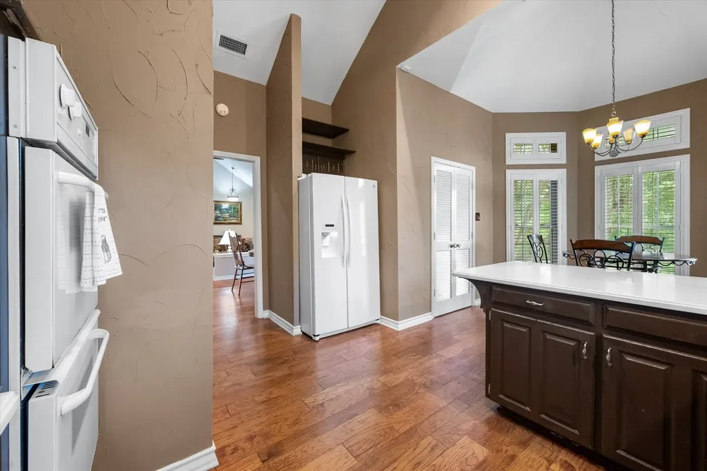 705 Kyle Drive Arlington TX 76011