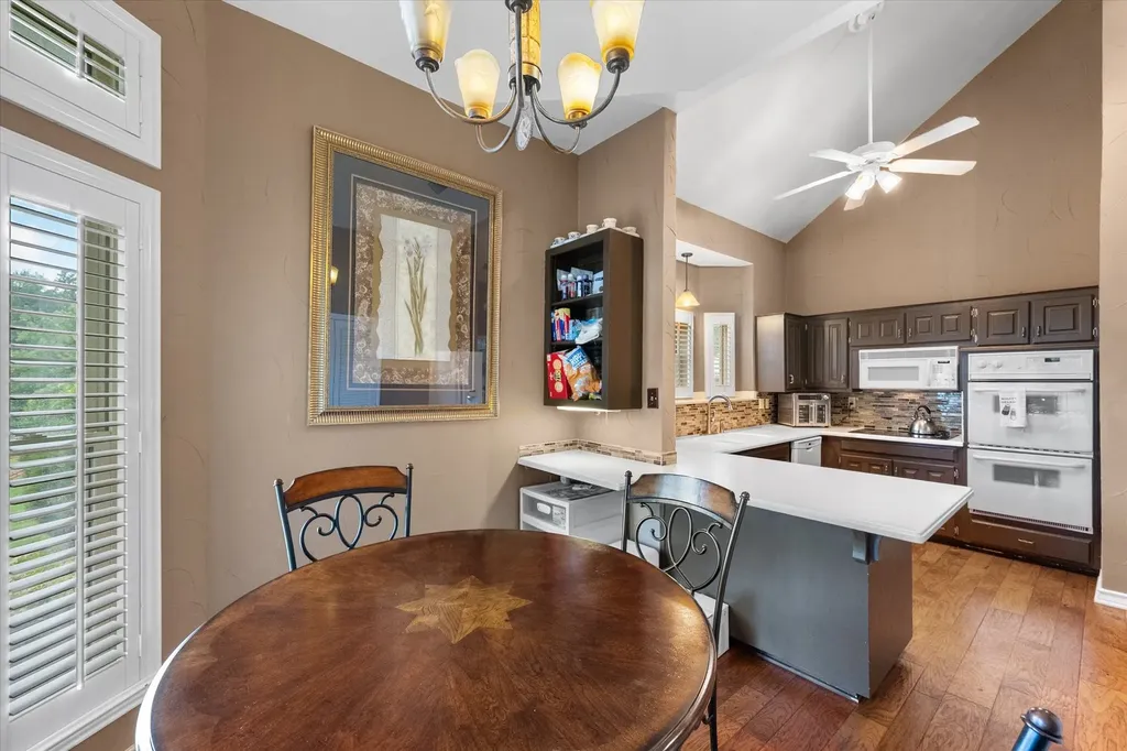 705 Kyle Drive Arlington TX 76011