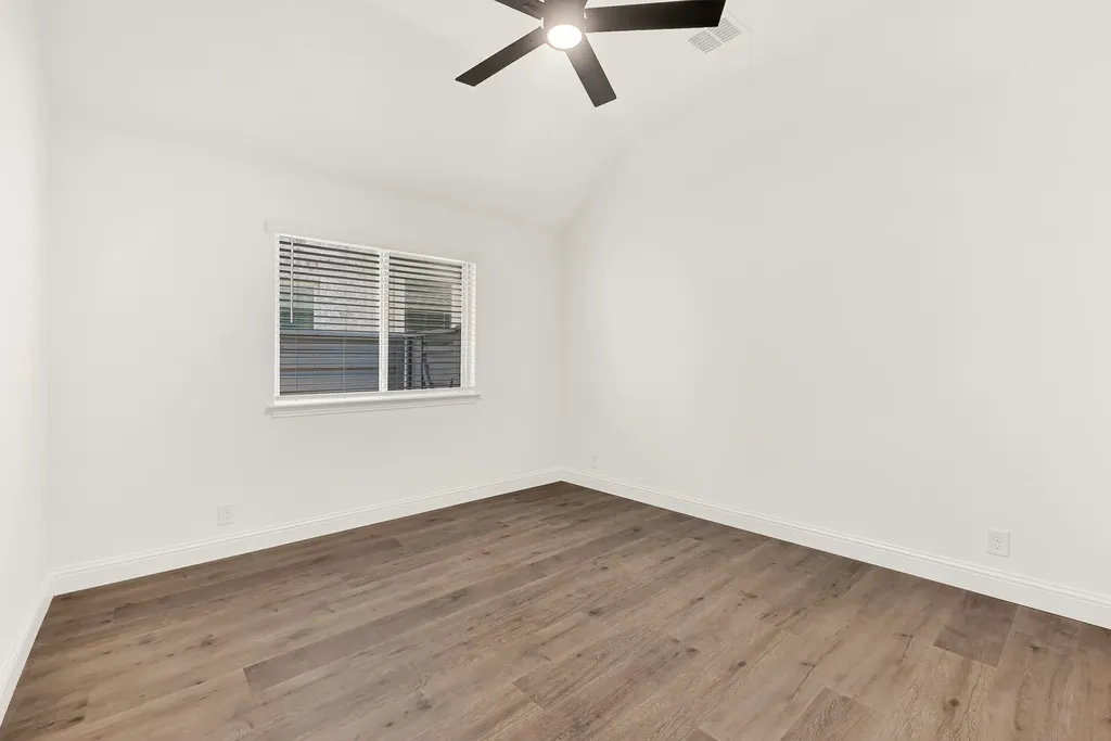 7312 Iris Road Aubrey TX 76227