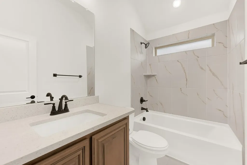 7312 Iris Road Aubrey TX 76227