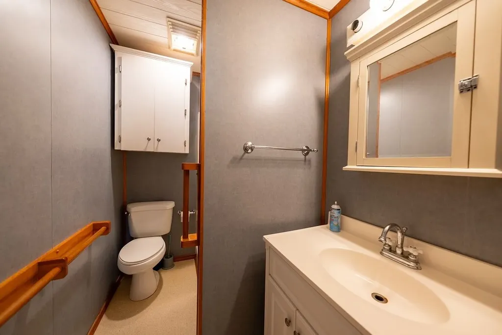414 W Roberts Street Gorman TX 76454