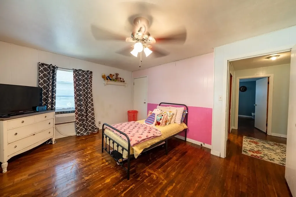 414 W Roberts Street Gorman TX 76454
