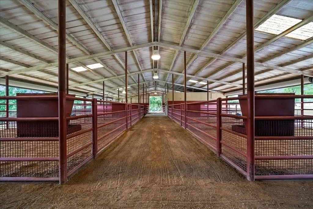 2108 W Sherman Drive Aubrey TX 76227