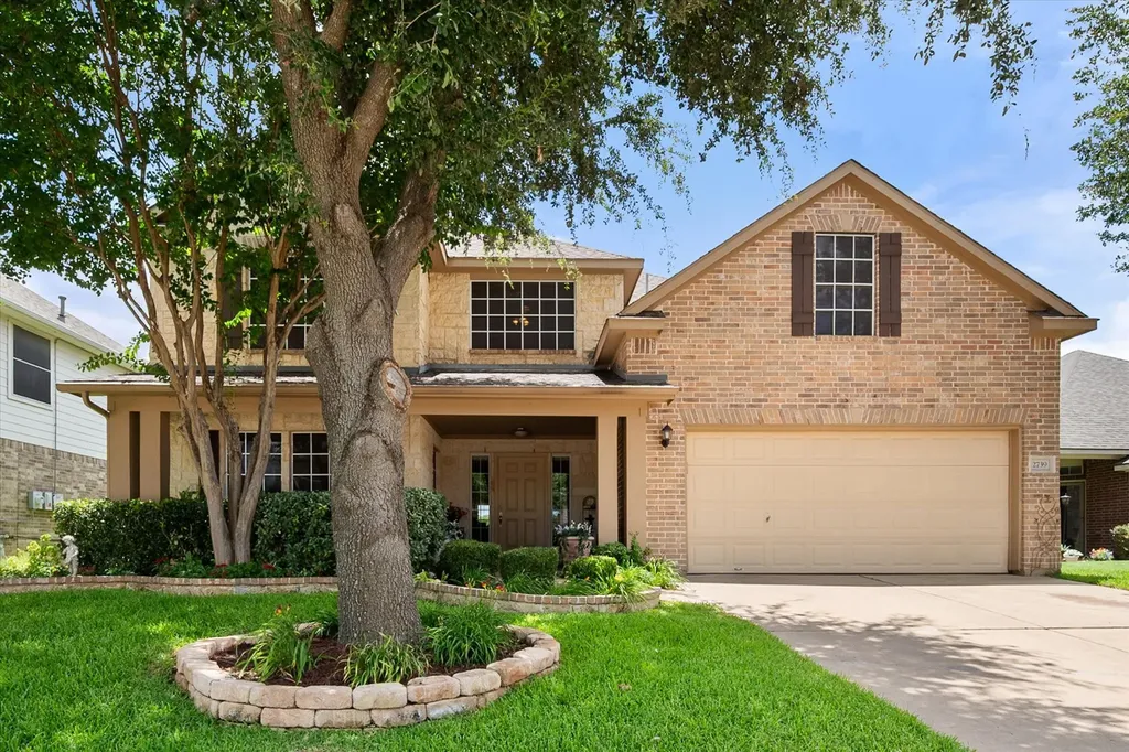 2739 Ferdinand Grand Prairie TX 75054