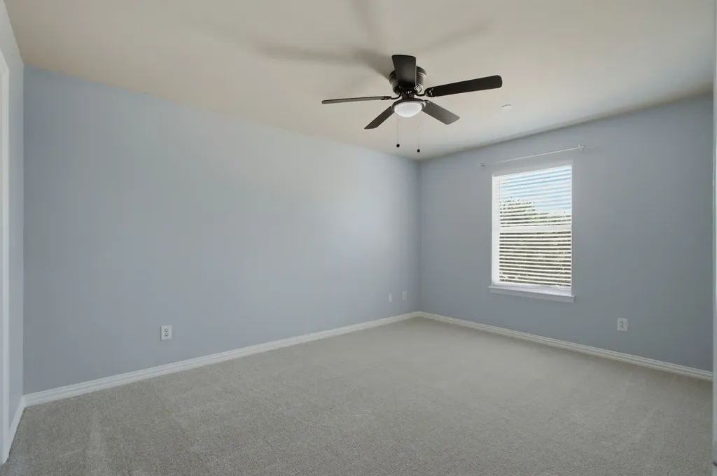 2202 Sandshell Street Bedford TX 76021