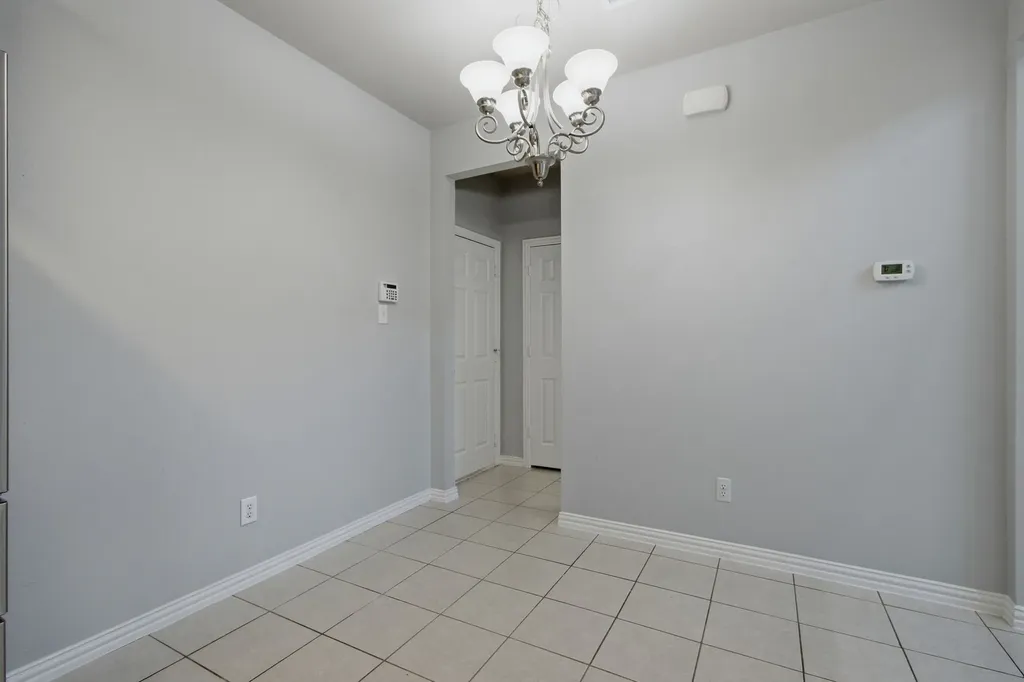 2202 Sandshell Street Bedford TX 76021