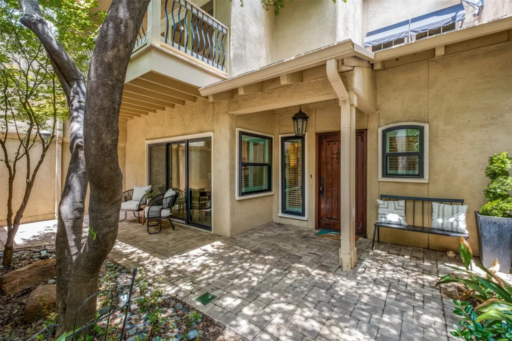 4390 Cochran Chapel Circle Dallas TX 75209