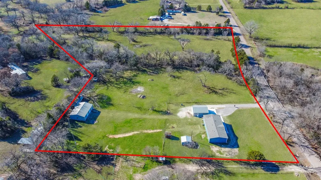 260 County Road 154 Gainesville TX 76240