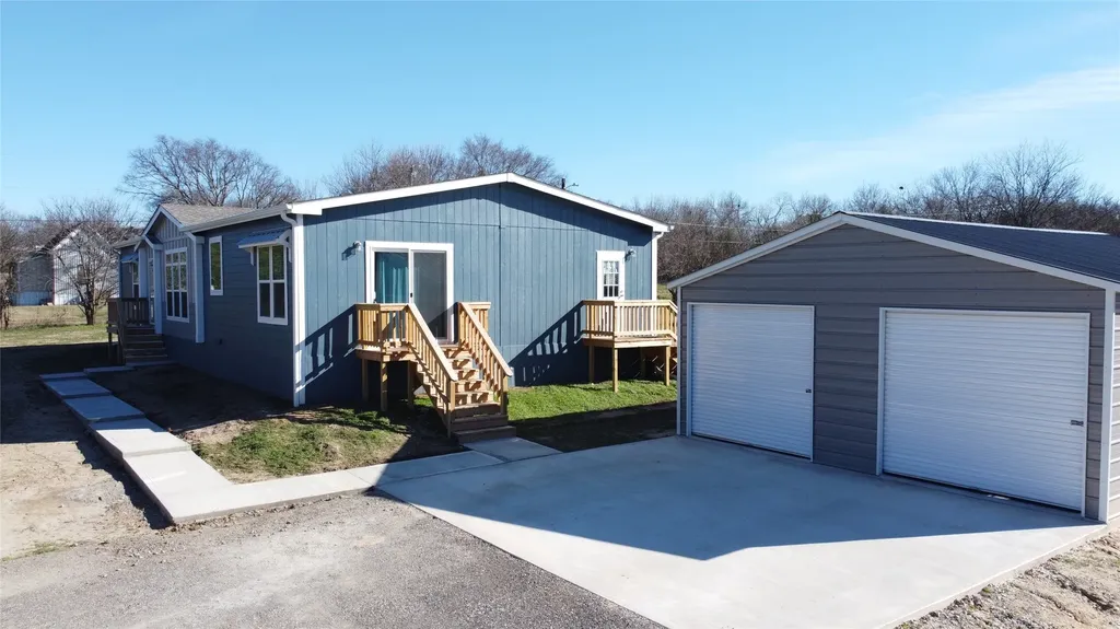 260 County Road 154 Gainesville TX 76240