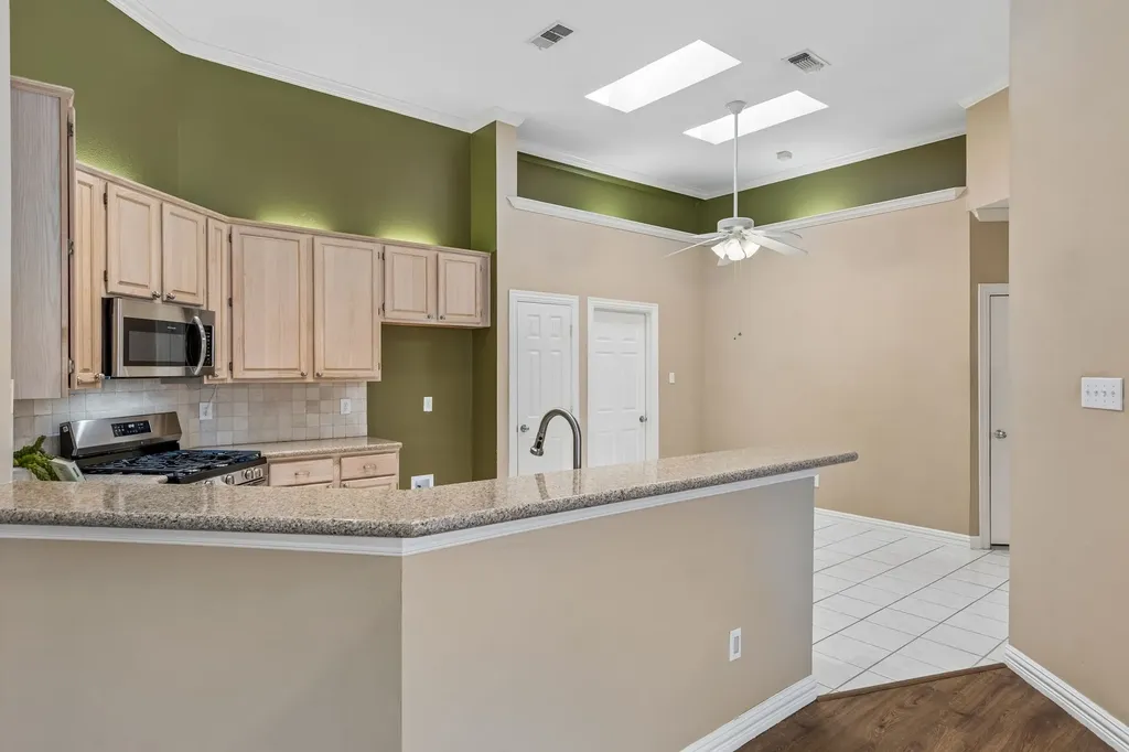 6852 High Field Trail Plano TX 75023
