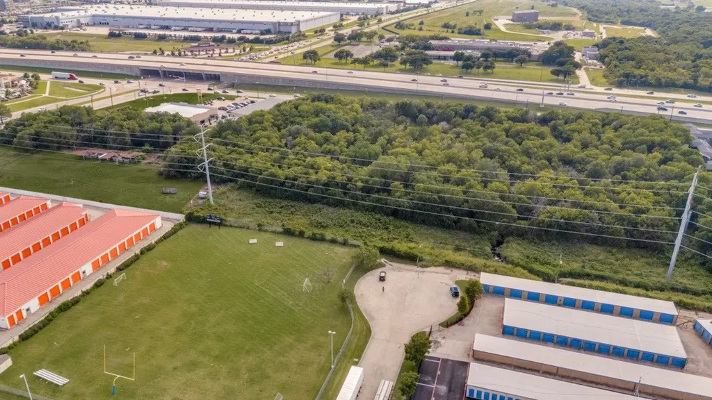 1200 W Pioneer Parkway Grand Prairie TX 75051