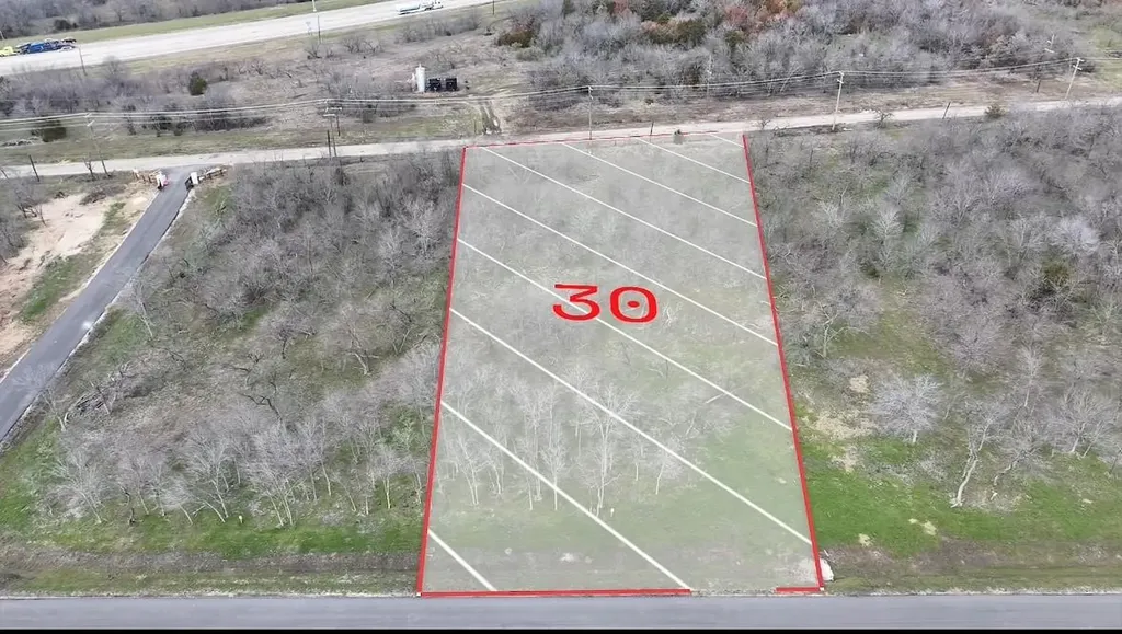 Lot 30 Waterfront Club Corsicana TX 75110