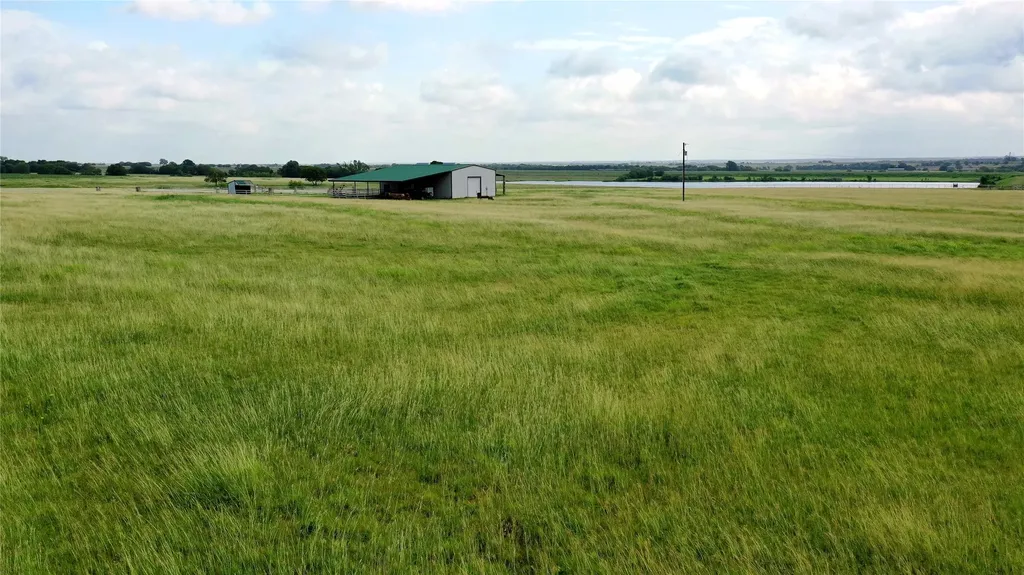 173 Hcr 1341 Hillsboro TX 76645