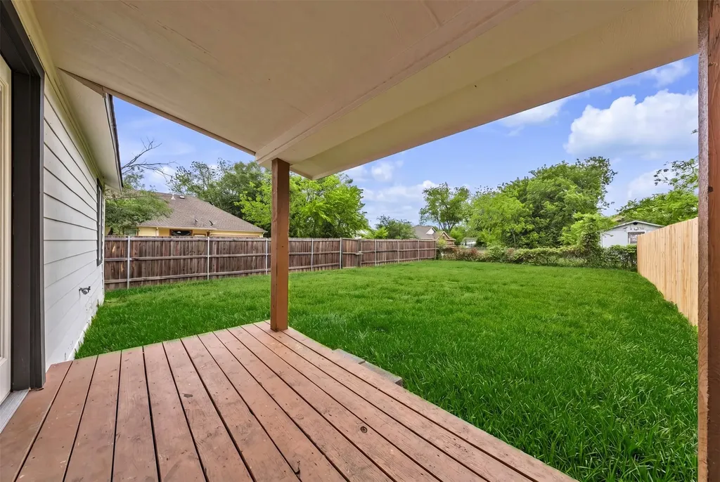 601 Pearson Avenue Mckinney TX 75069