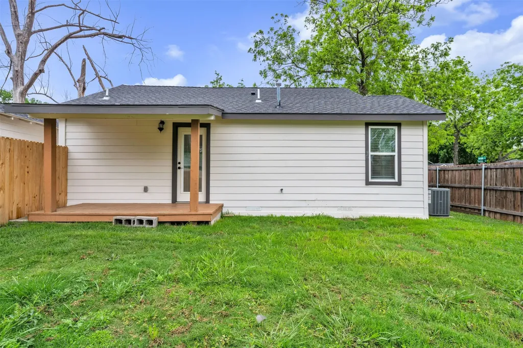 601 Pearson Avenue Mckinney TX 75069