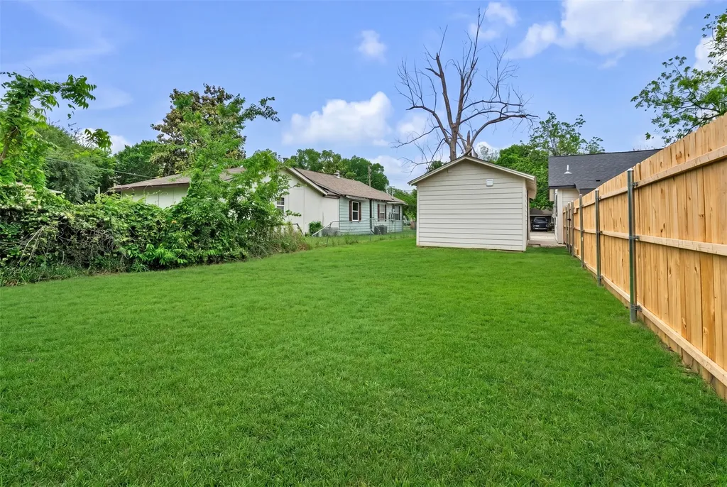 601 Pearson Avenue Mckinney TX 75069