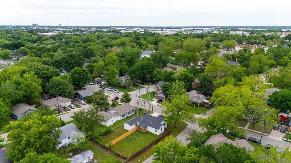 601 Pearson Avenue Mckinney TX 75069