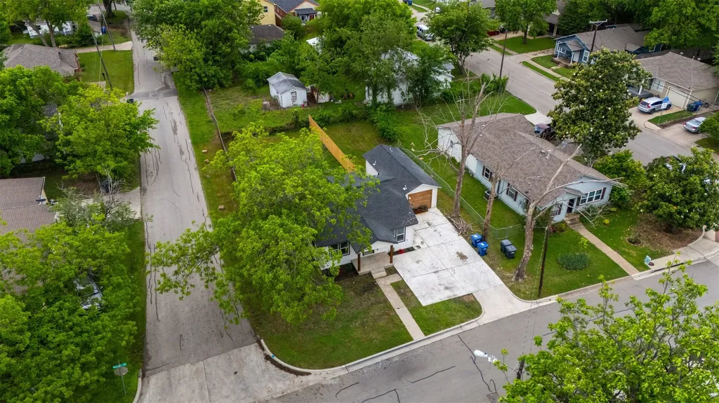 601 Pearson Avenue Mckinney TX 75069