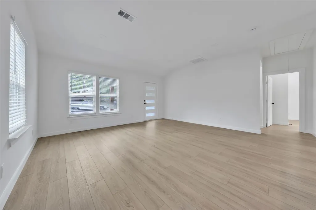 601 Pearson Avenue Mckinney TX 75069