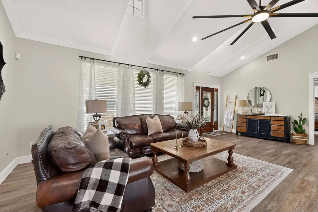 4689 County Road 2720 Caddo Mills TX 75135