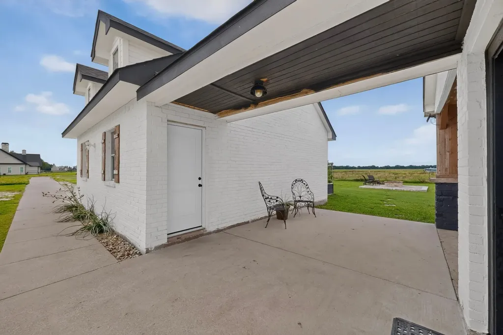 4689 County Road 2720 Caddo Mills TX 75135