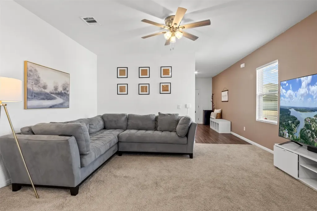 19300 E Cloudy Bay Drive Pflugerville TX 78660