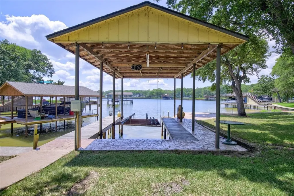 120 Turners Circle Mabank TX 75156