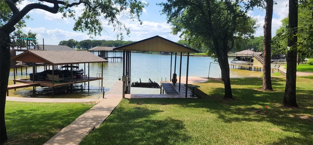 120 Turners Circle Mabank TX 75156