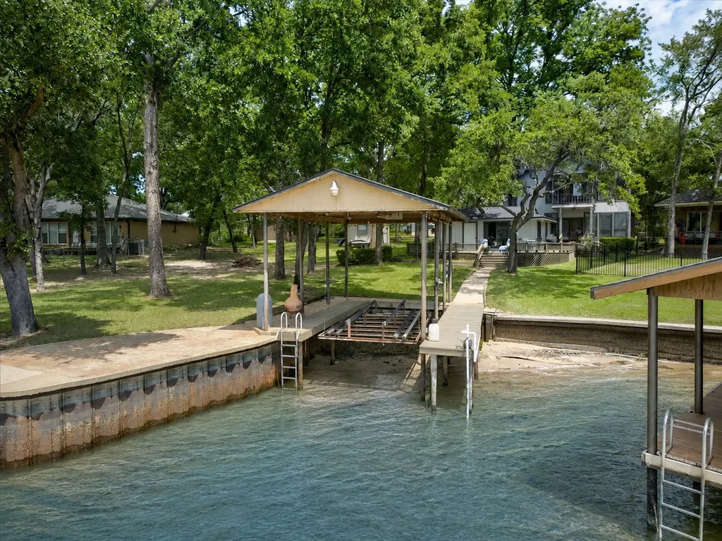 120 Turners Circle Mabank TX 75156