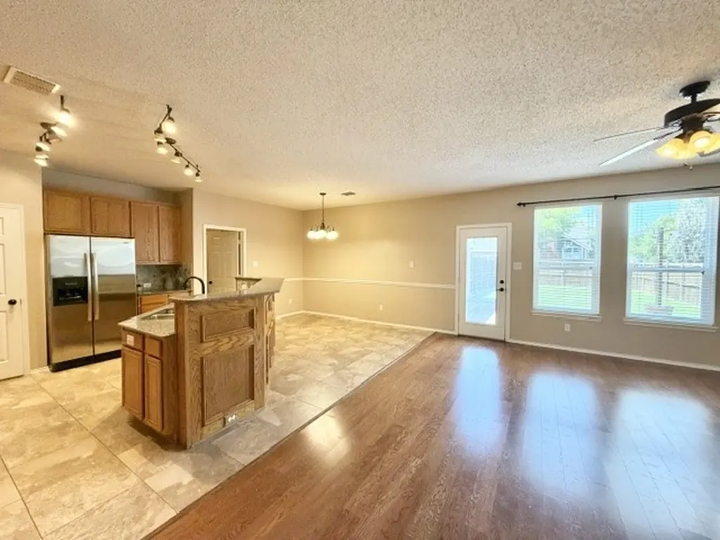 2010 Westbury Lane Allen TX 75013
