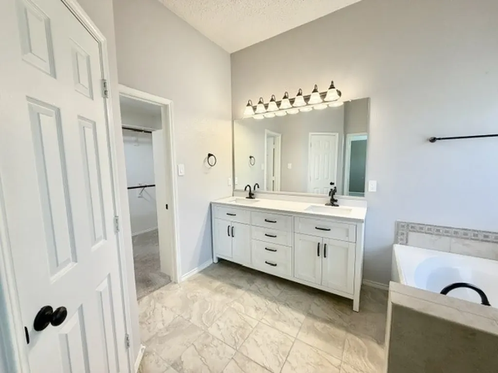 2010 Westbury Lane Allen TX 75013