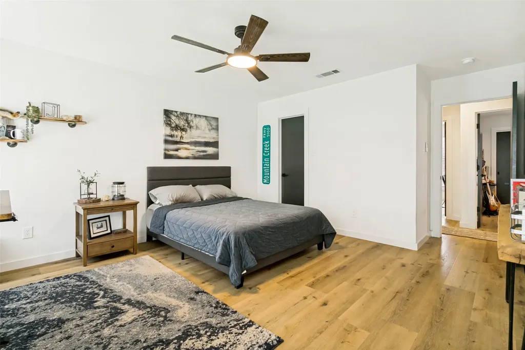 7833 Gaston Avenue Fort Worth TX 76116