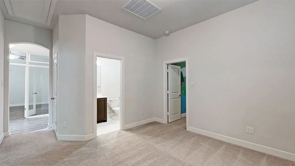 4502 Sapphire Falls Way Arlington TX 76005