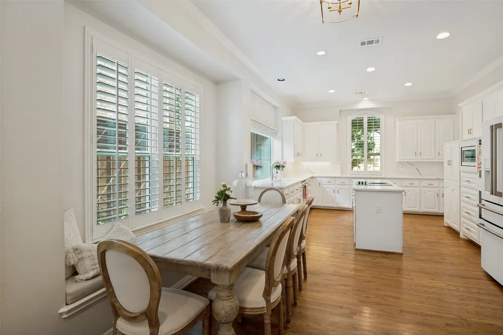 3004 Harkness Drive Plano TX 75093