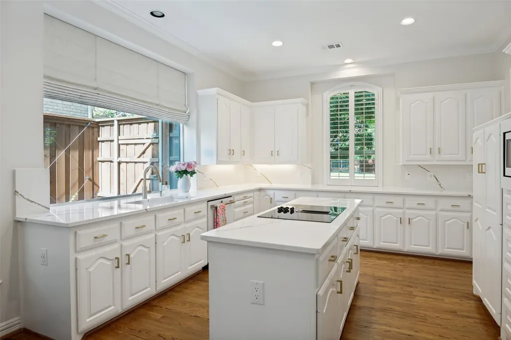 3004 Harkness Drive Plano TX 75093
