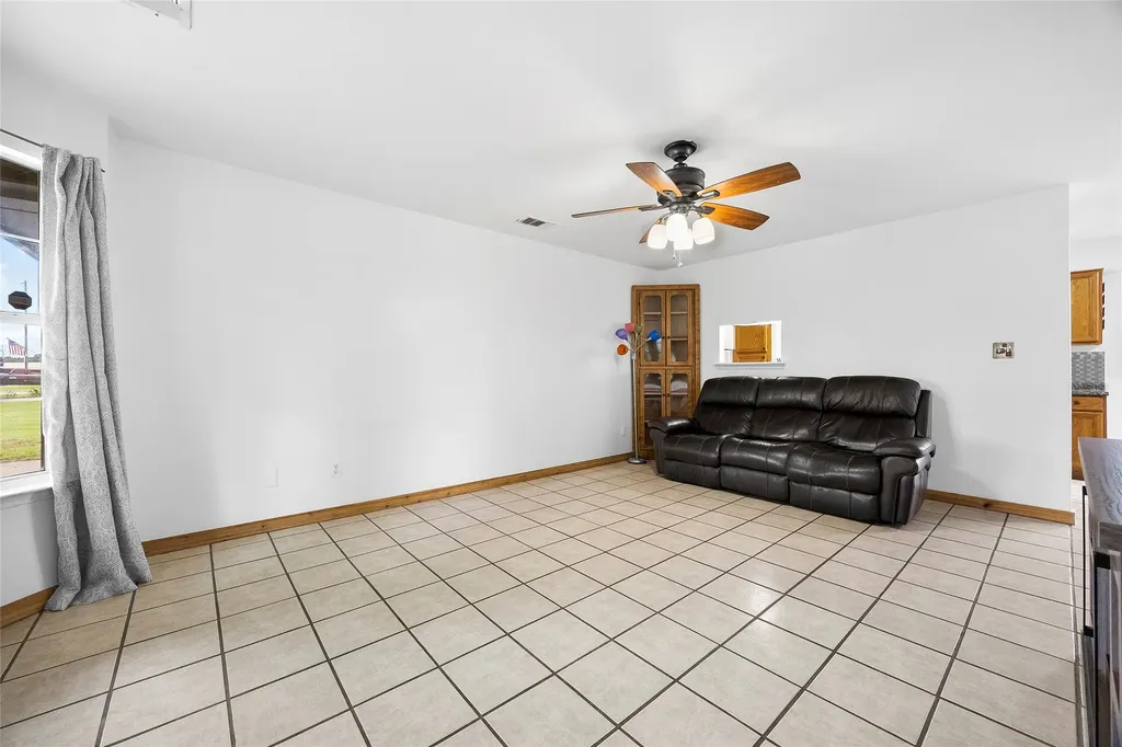 2781 County Road 2134 Caddo Mills TX 75135