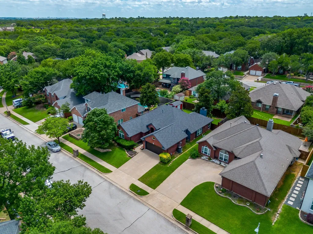 3820 Misty Glen Court Bedford TX 76021