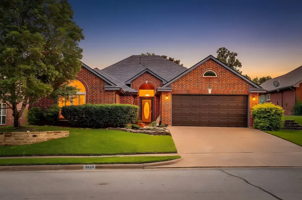 3820 Misty Glen Court Bedford TX 76021