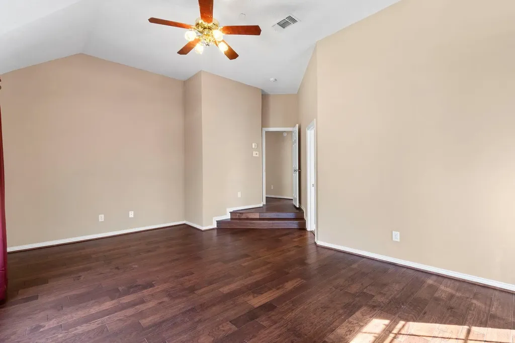 14588 Poe Court Addison TX 75001