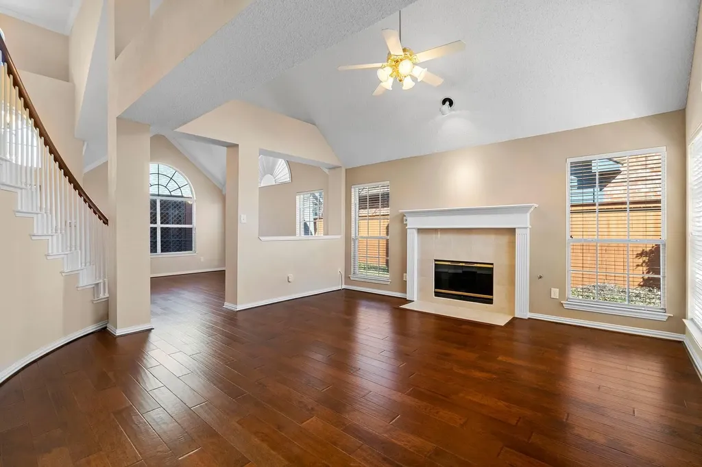 14588 Poe Court Addison TX 75001