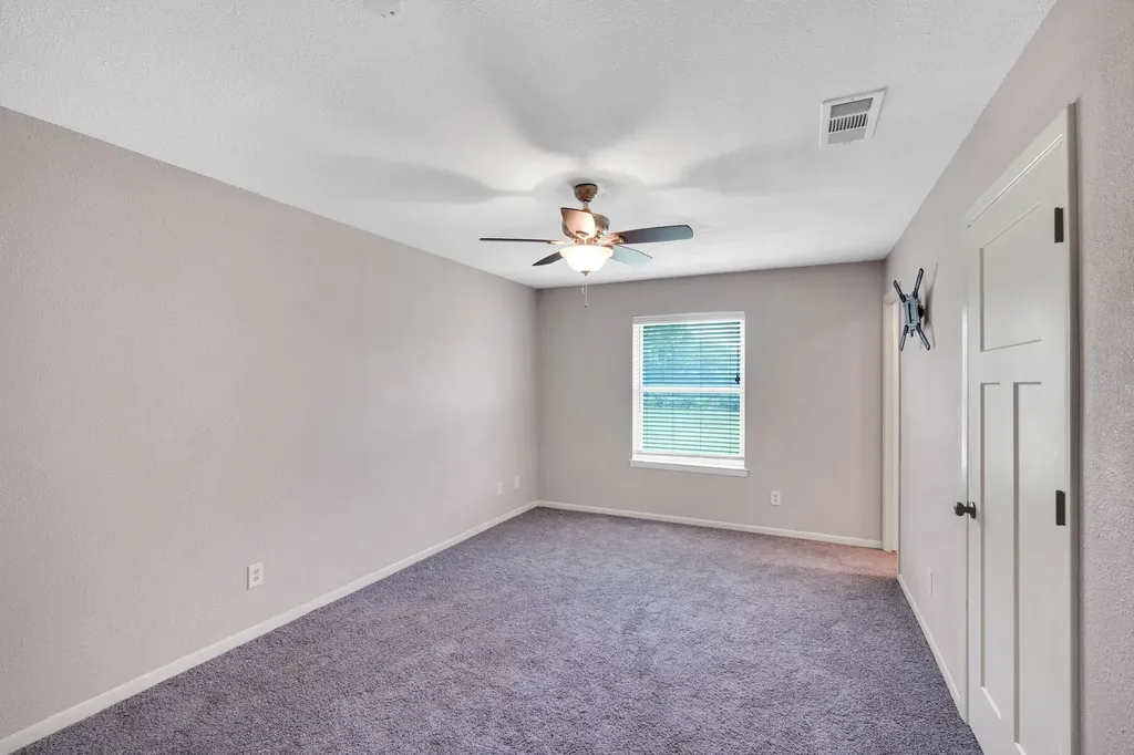 112 Burkett Lane Pecan Hill TX 75154