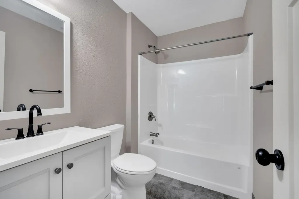 112 Burkett Lane Pecan Hill TX 75154