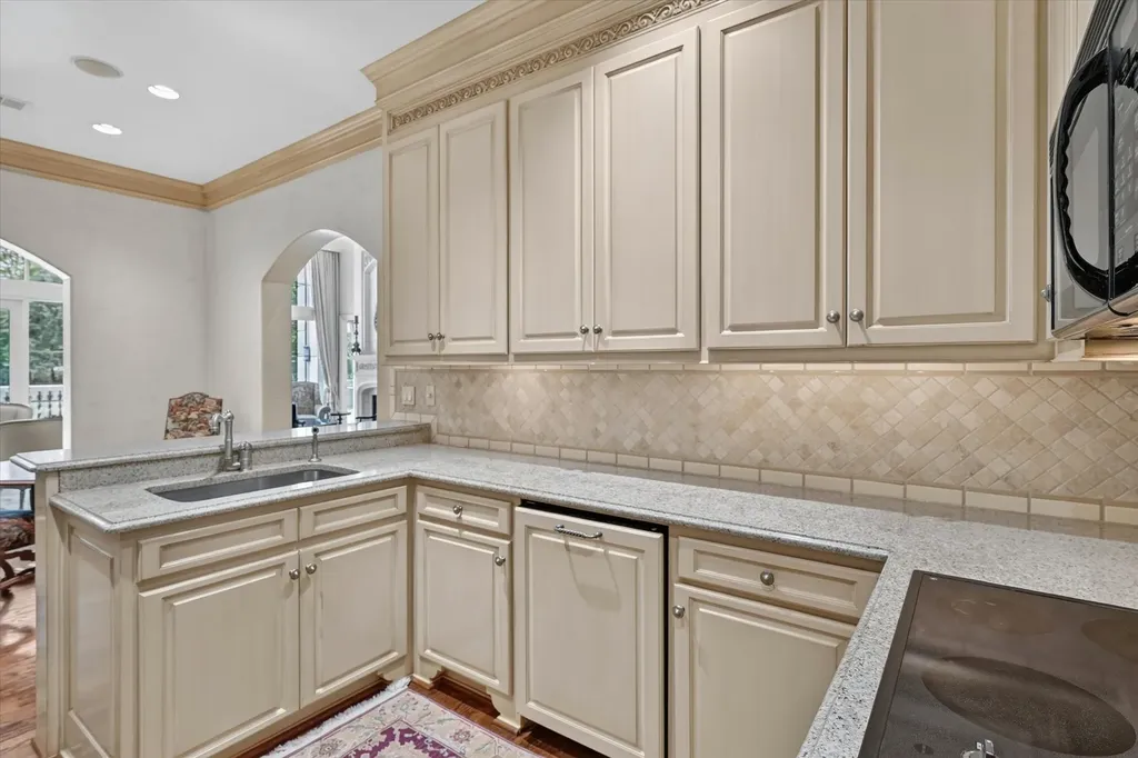 3535 Gillespie Street Dallas TX 75219