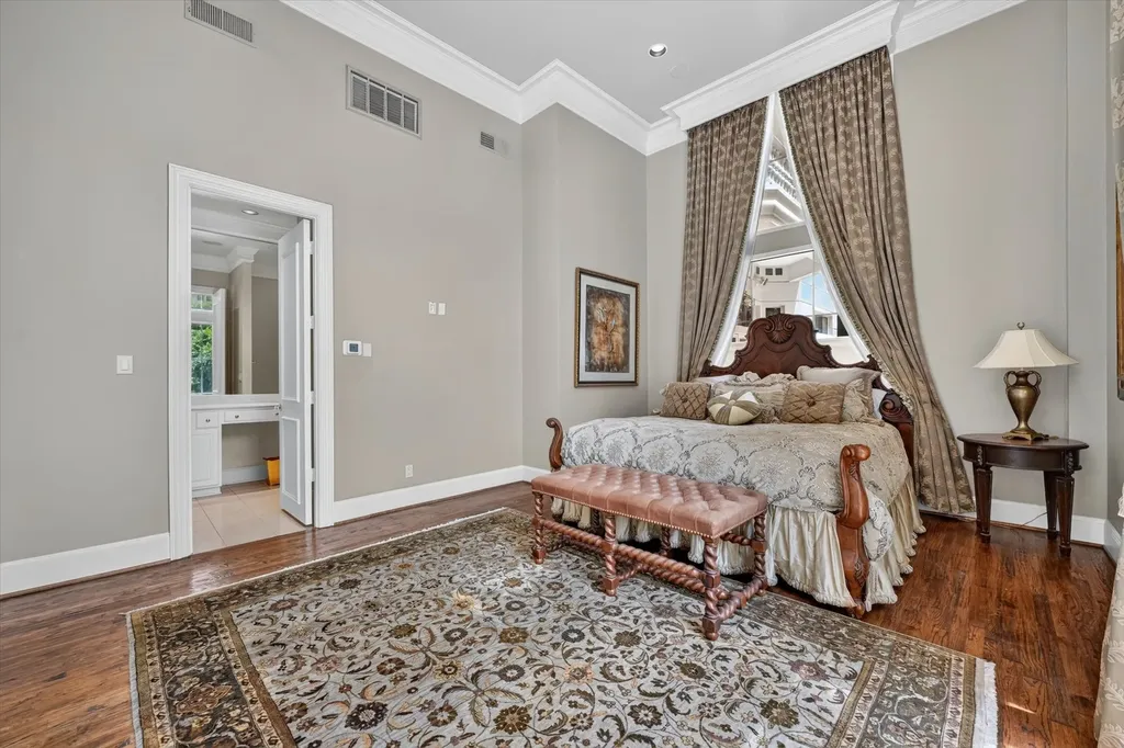 3535 Gillespie Street Dallas TX 75219