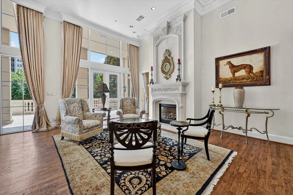 3535 Gillespie Street Dallas TX 75219